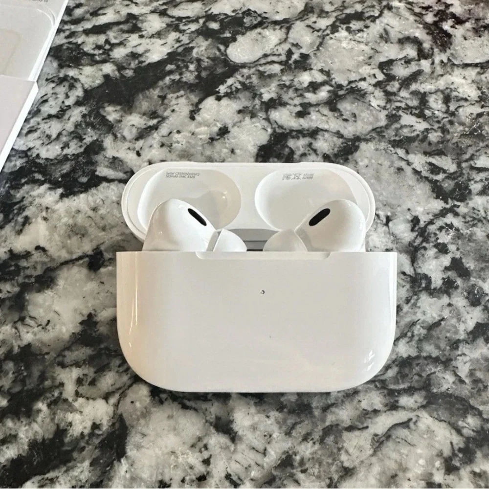 Air pod pros 2 generation never been used